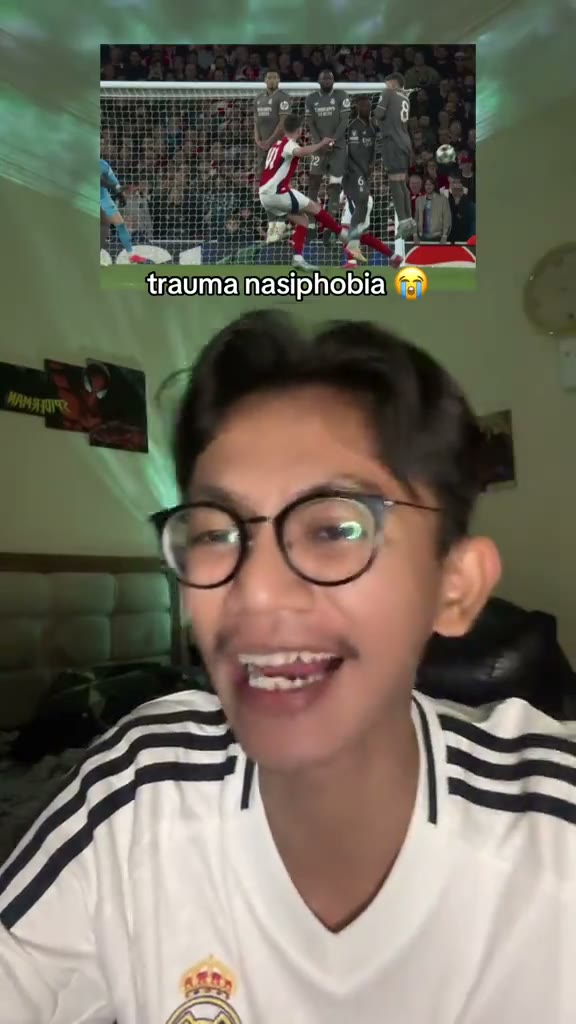 Dua Kelinci Goes to Europe